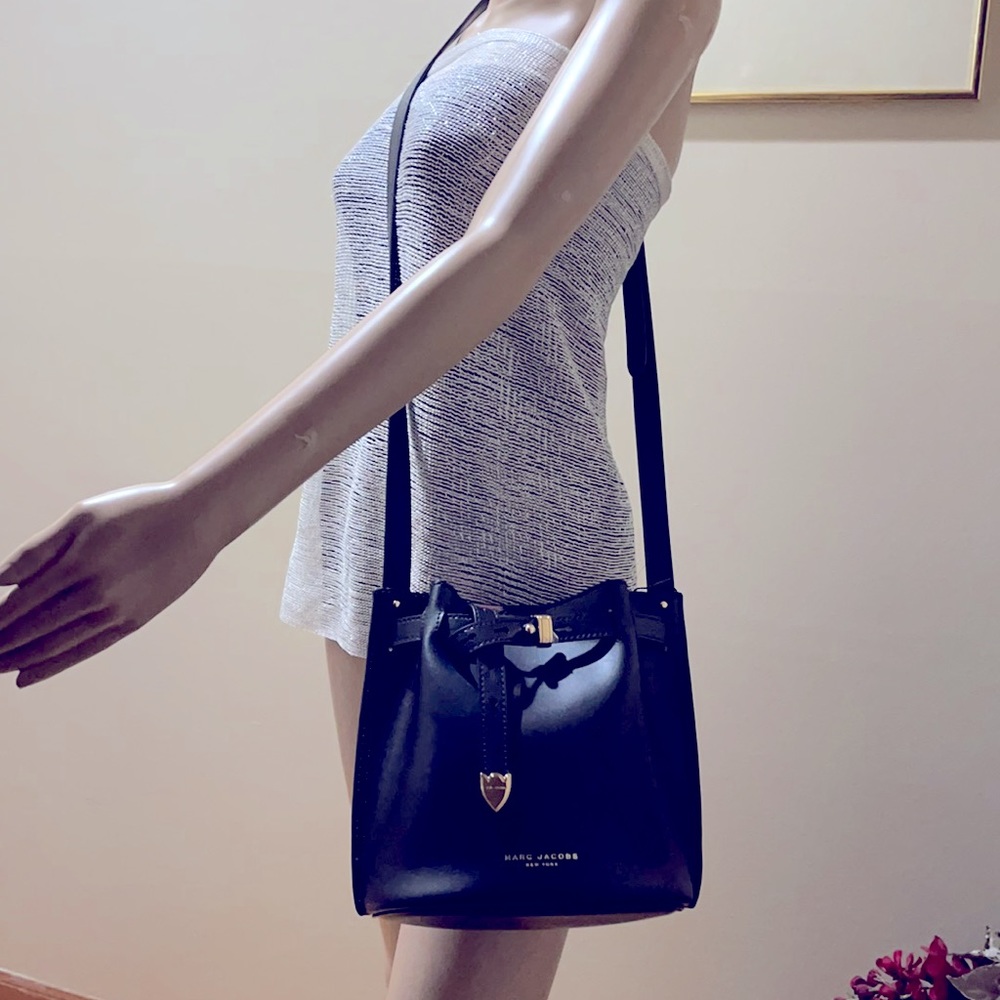 authentic  Marc Jacobs leather bag - Picture 3 of 16